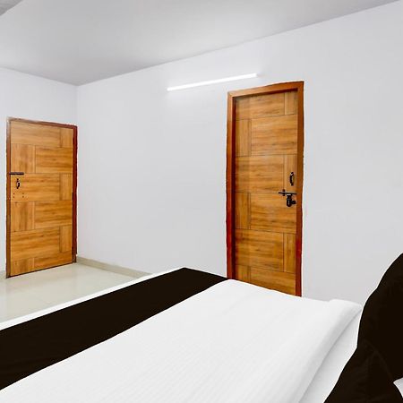 Hotel O Ocean Plaza 뉴델리 외부 사진
