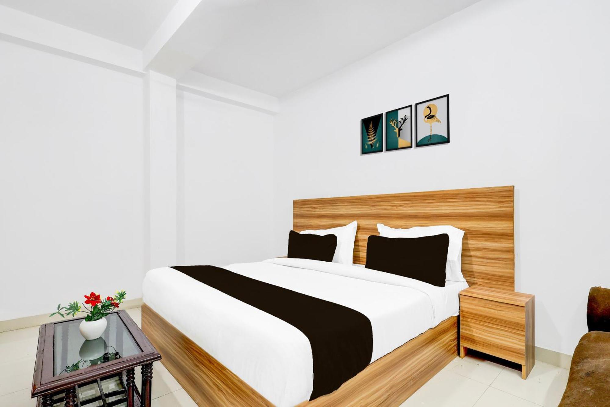 Hotel O Ocean Plaza 뉴델리 외부 사진