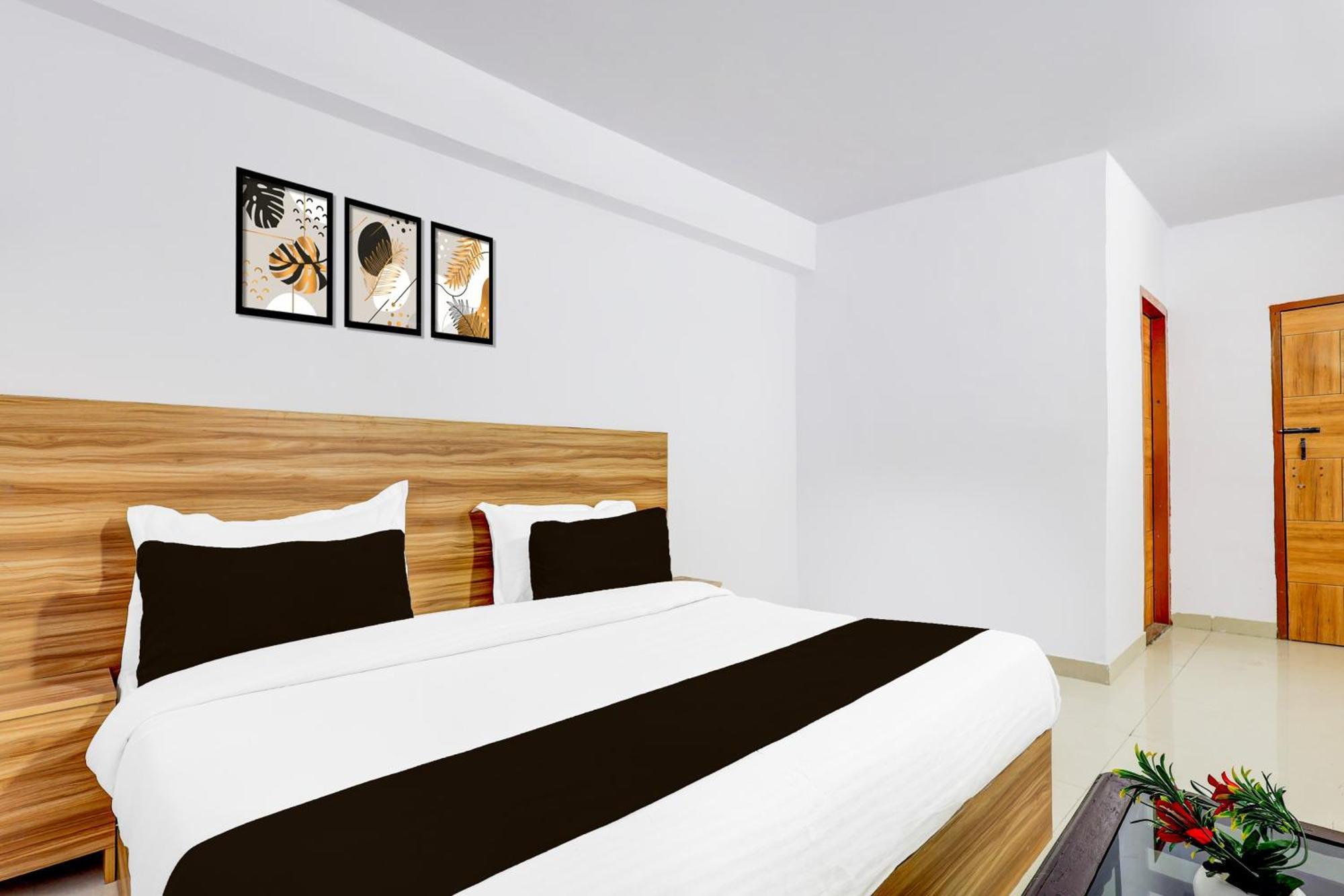 Hotel O Ocean Plaza 뉴델리 외부 사진
